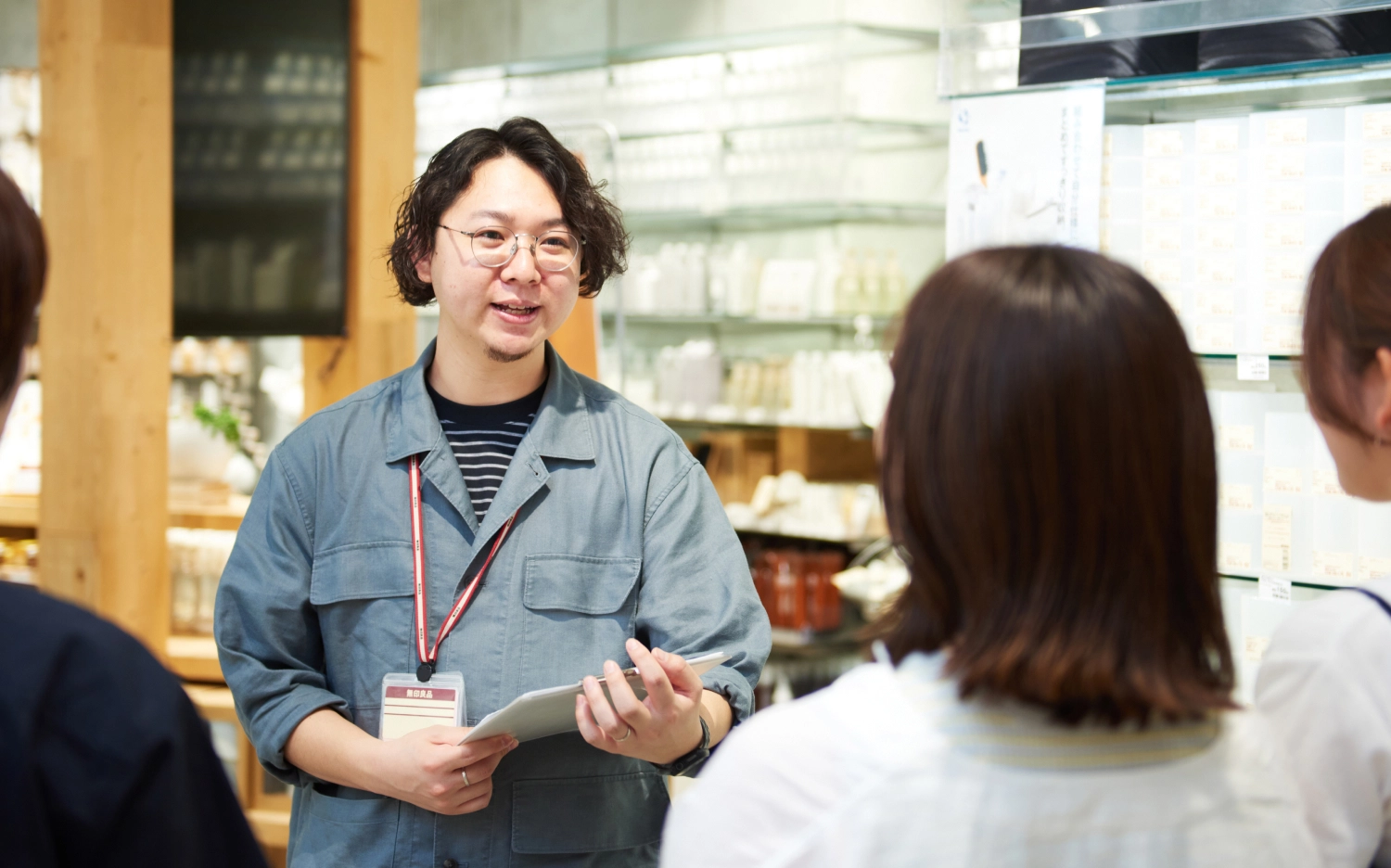 スタッフの写真